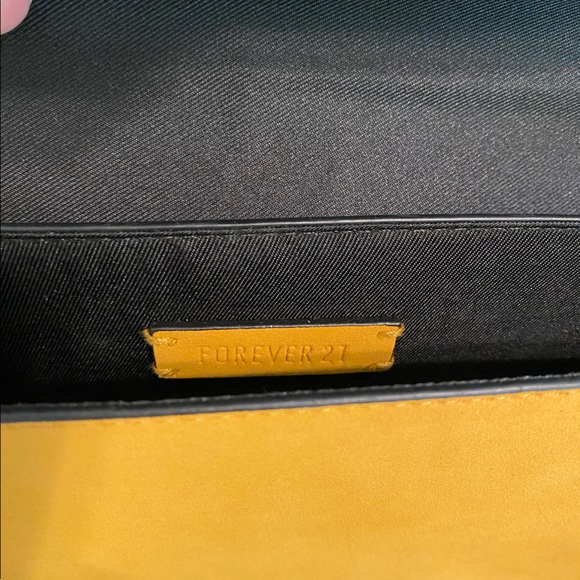 Forever 21 yellow crossbody purse - Picture 2 of 3